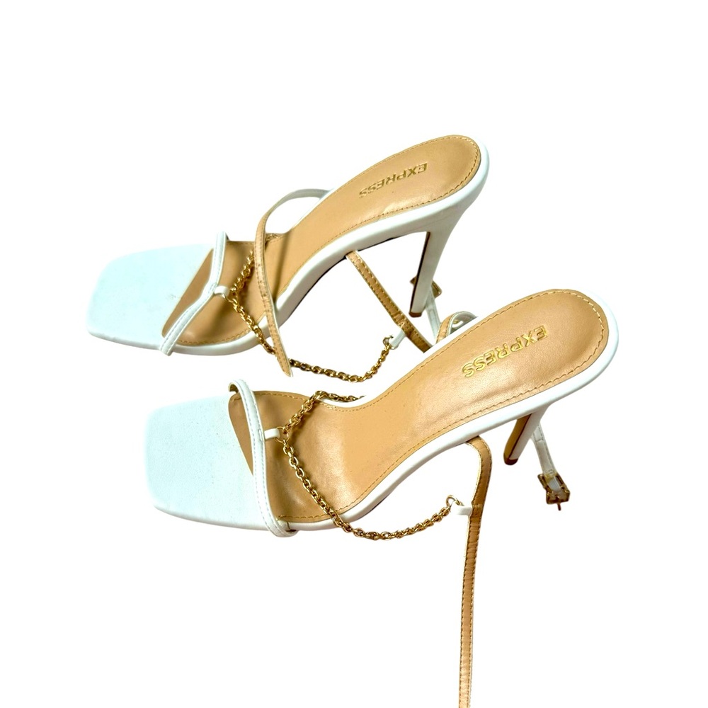 Express New Sexy Chain Medium Heel. Size 9